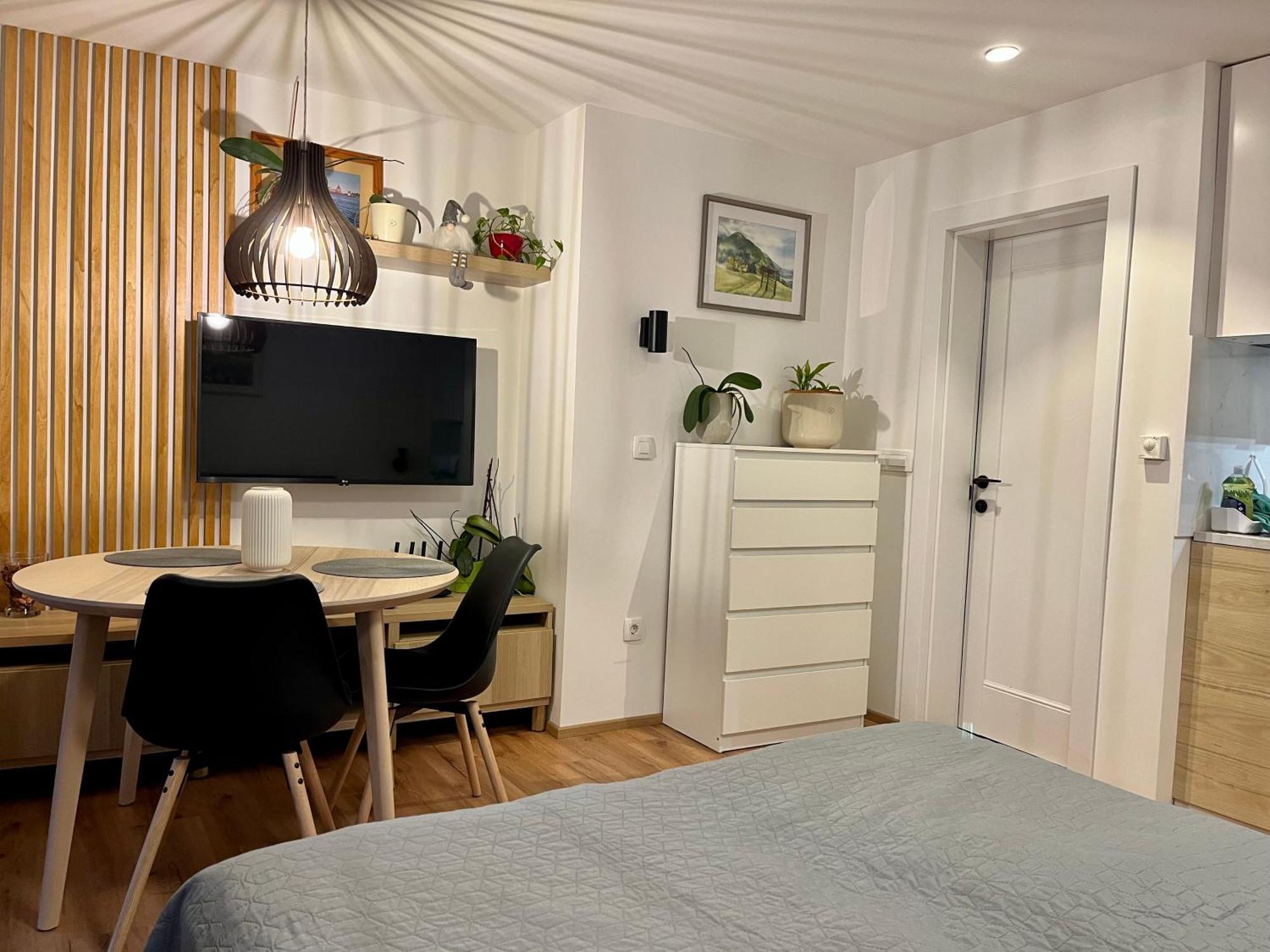 Apartments Pri Fencu Jesenice Zewnętrze zdjęcie