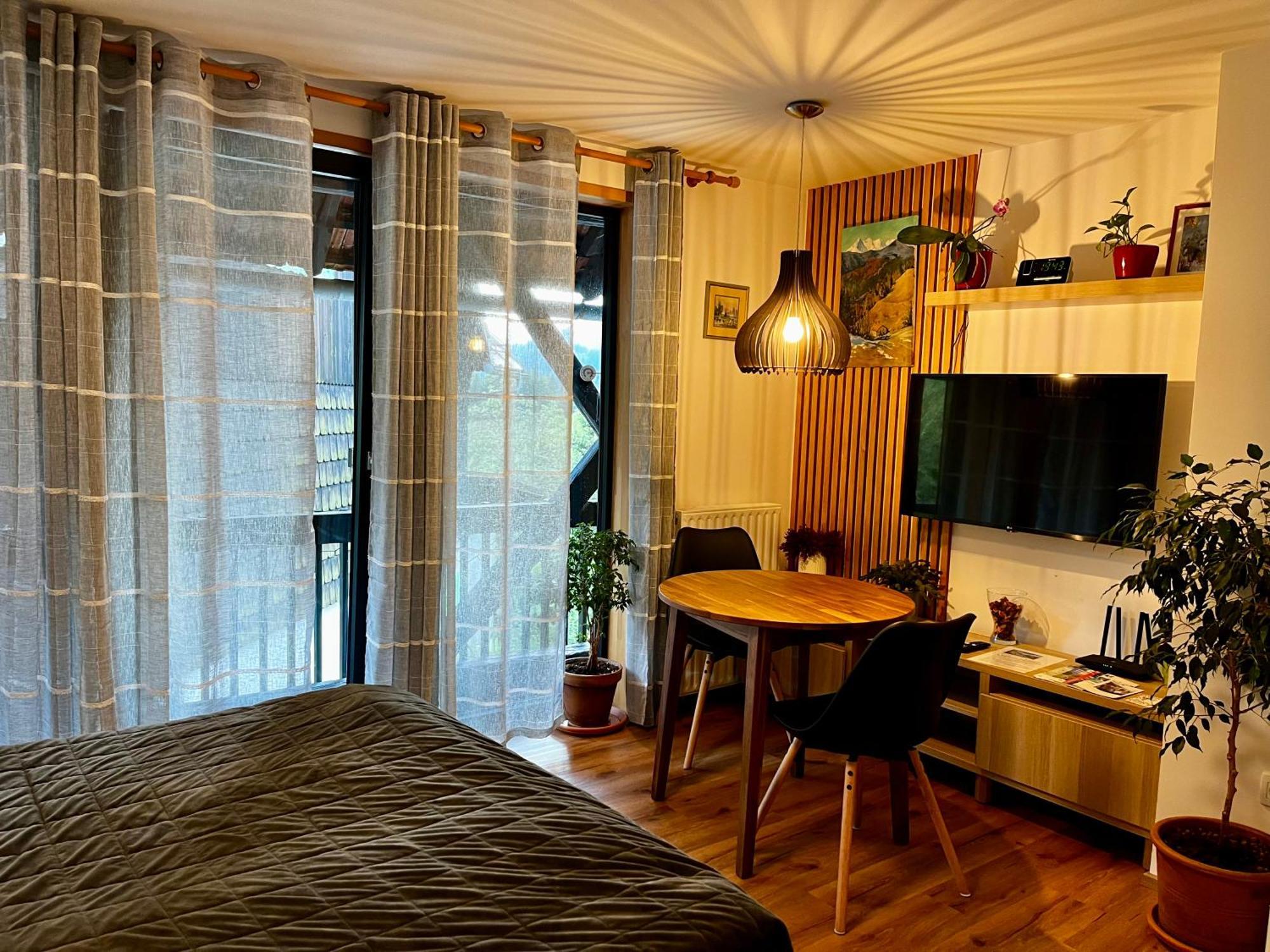 Apartments Pri Fencu Jesenice Zewnętrze zdjęcie